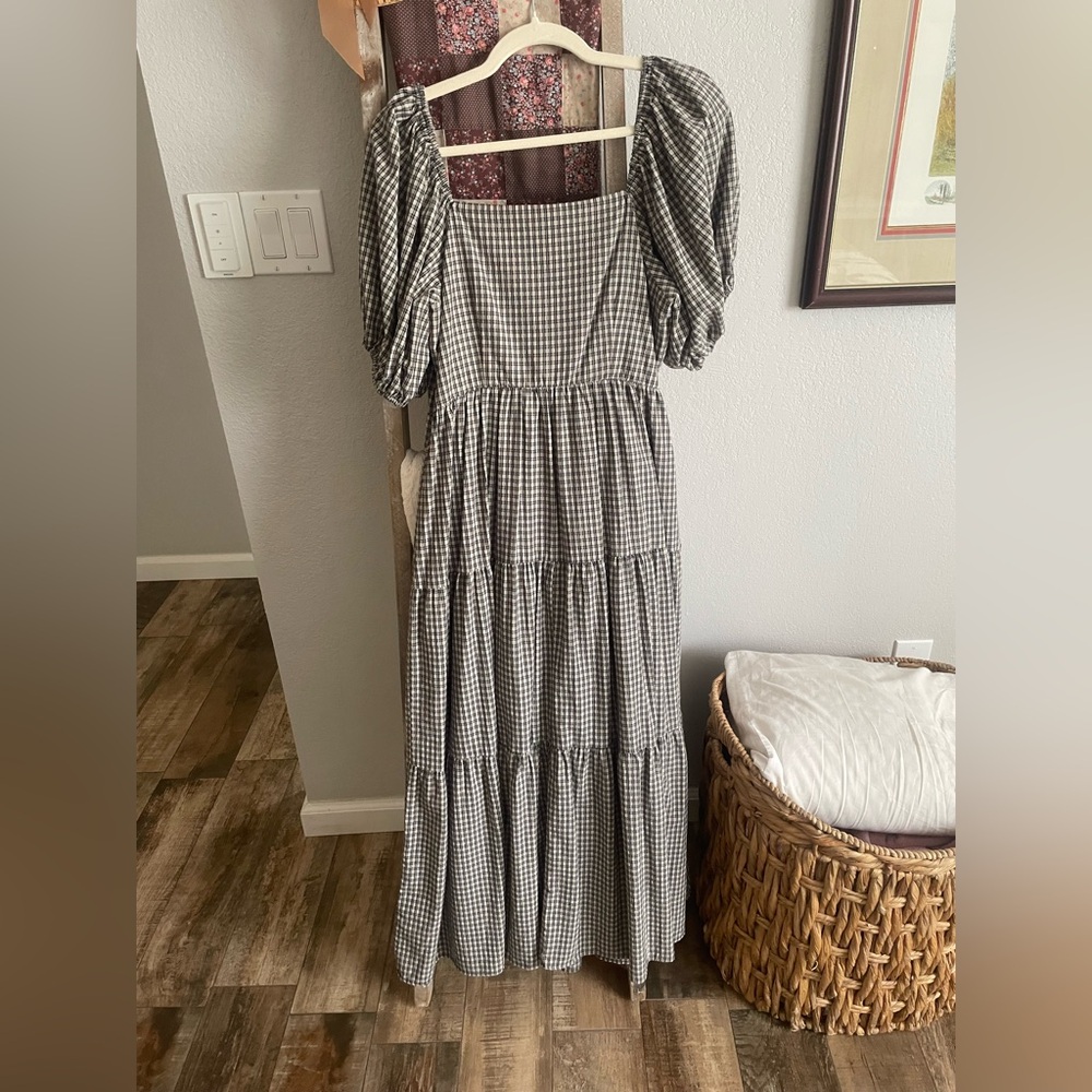 Neuflora Gingham Puff-Sleeve Tiered Dress - Picture 4 of 6